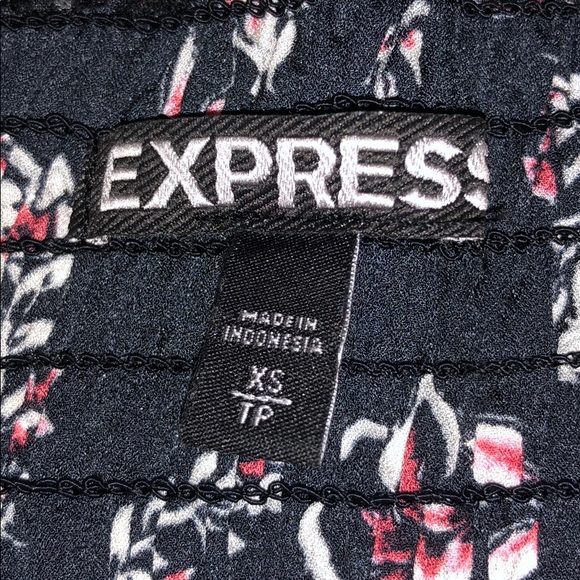 Express XS black floral bell sleeve top - Picture 3 of 3
